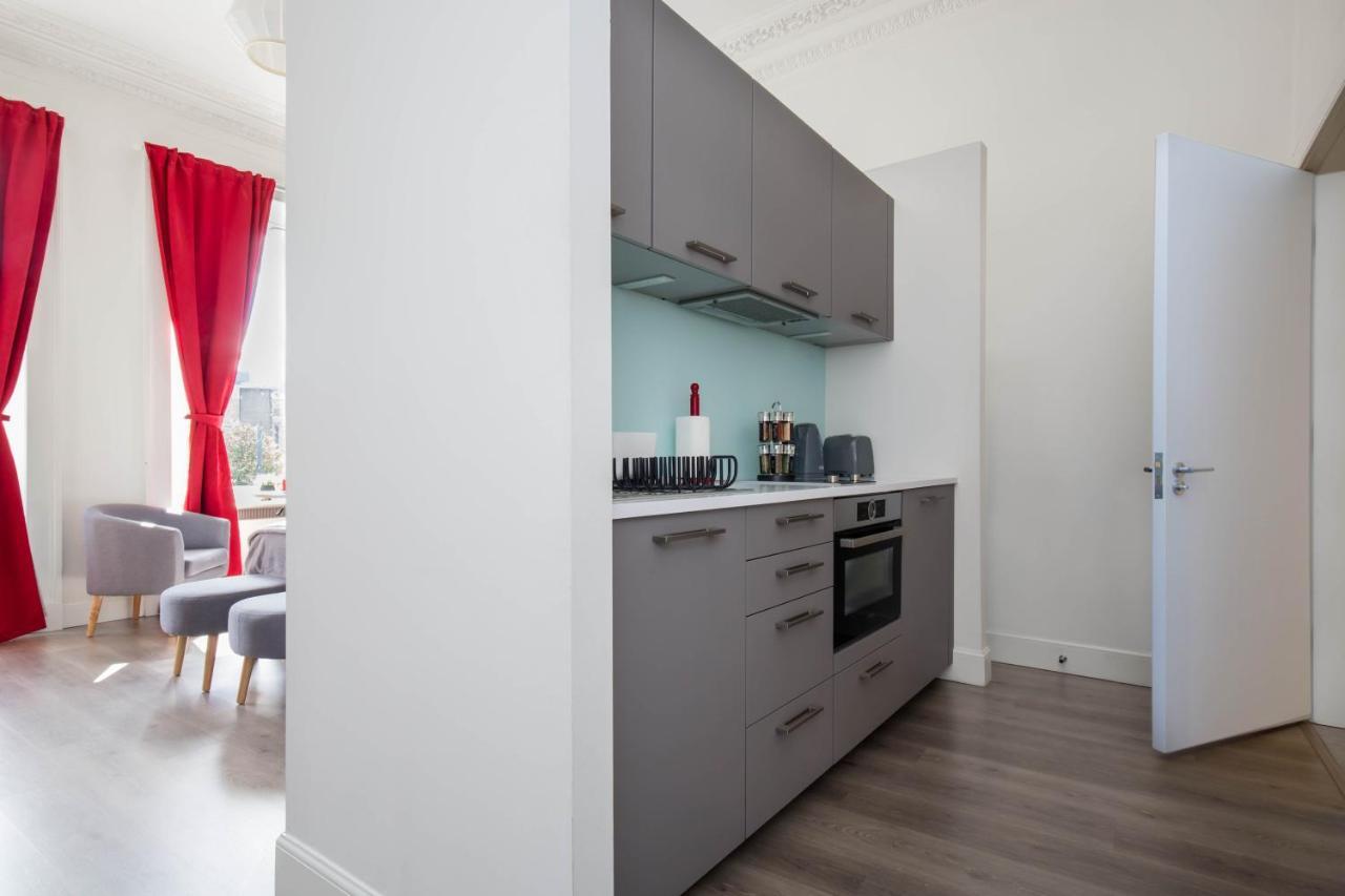 Modern Studio Apartment In Prime Central Location Единбург Екстер'єр фото